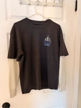 Hollister Black Tee with Cream Layered-Look Sleeves